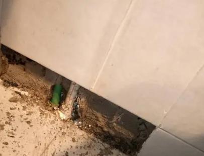 文成楼顶漏水维修公司分享下修复水管漏水的几种小方法